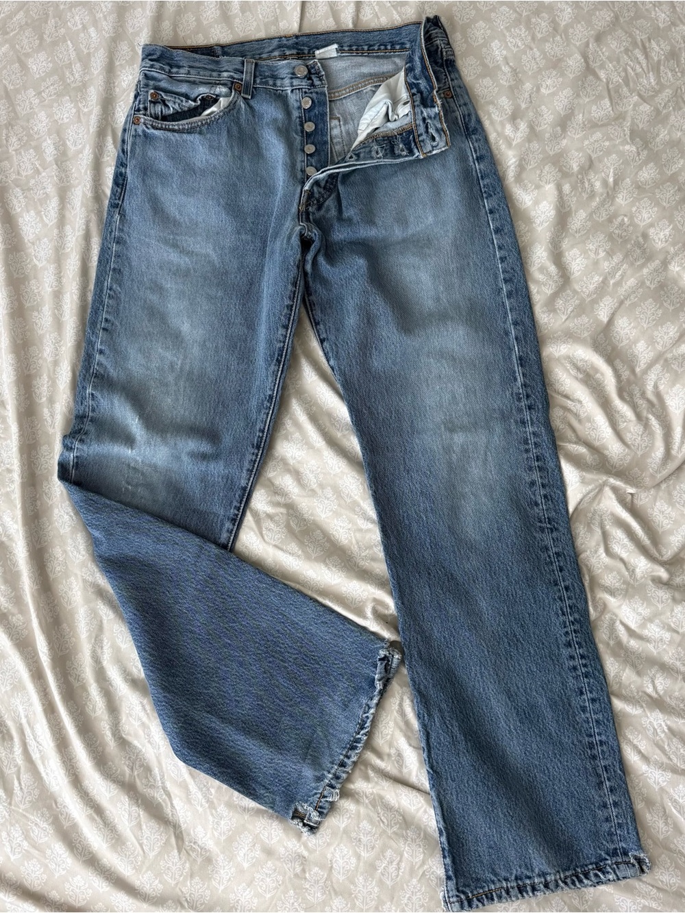 Vintage Levis 501 Y2K Thrashed Jeans Distressed Faded 32x31 Baggy Workwear Denim